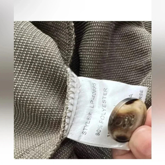 Uniq NWT Women's Olive Green Pants Straight Leg With Pockets Button Fly Medium - Picture 8 of 8